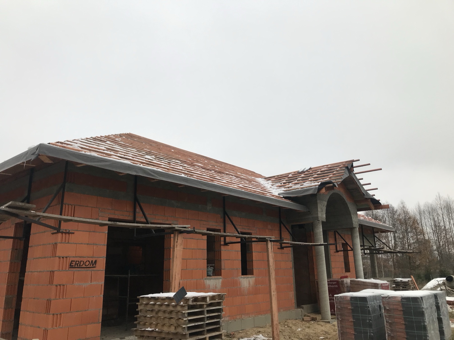 Ściana z pustaków ceramicznych Porotherm - realizacja ERDOM